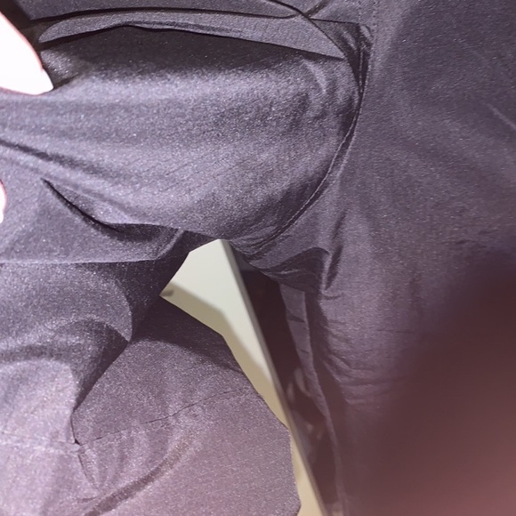 ❄️💦EUC Unisex Children’s Place Black Snowpants - size 12 - Picture 10 of 16